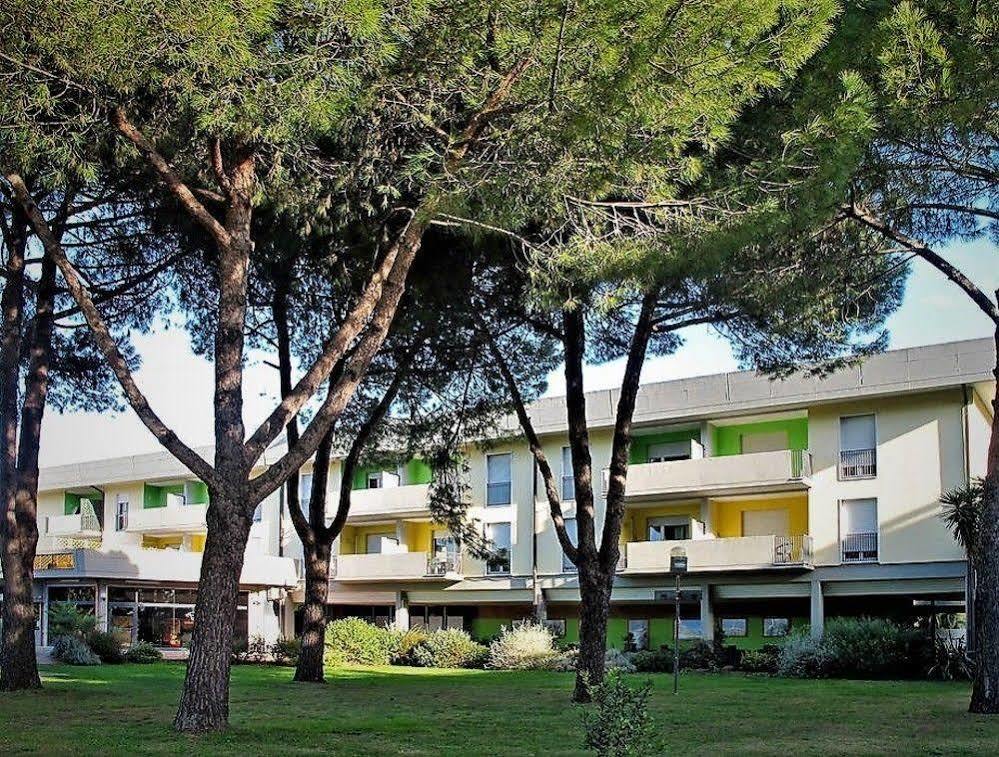 Residenza Pierre & Mare Apartahotel Luni